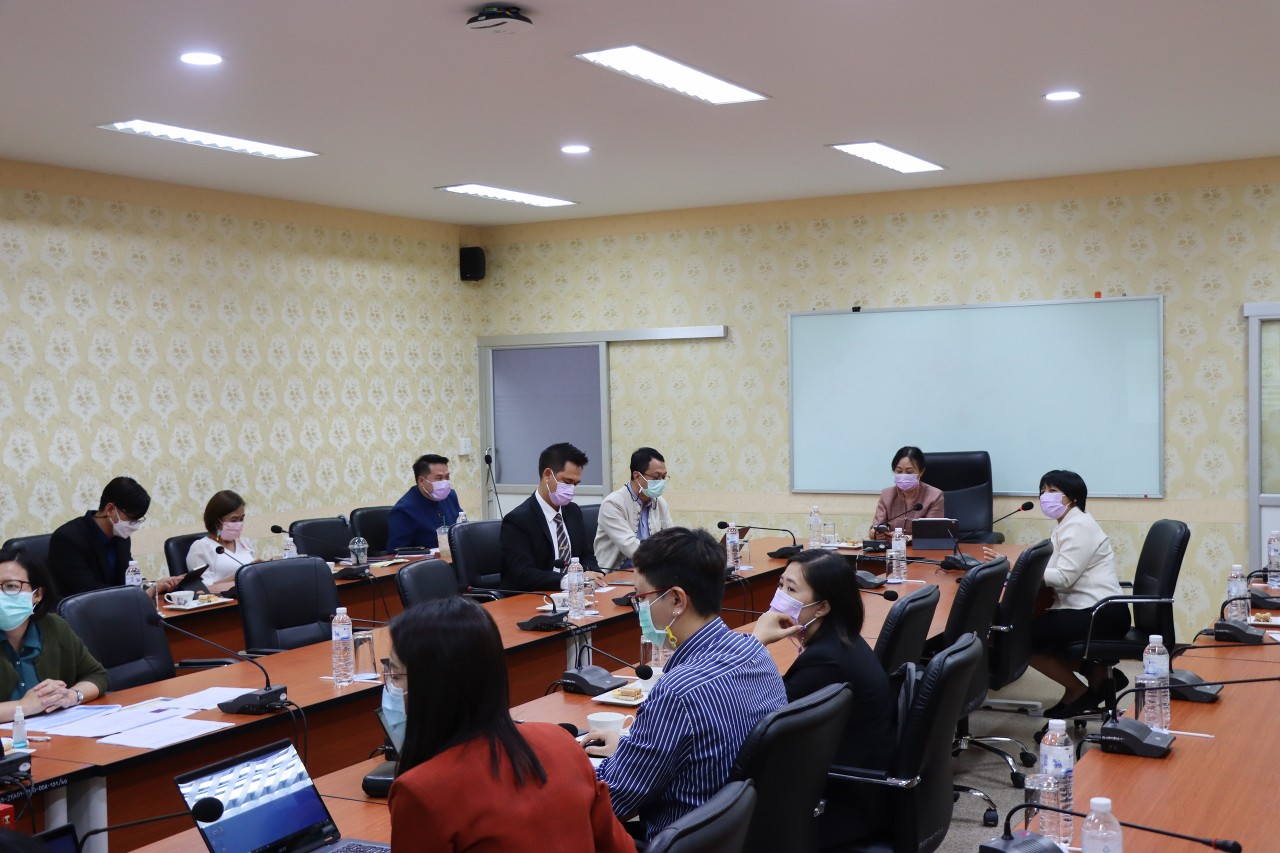 Rector presents university administration policy through SUPER KPI according to the Strategic Plan for University Development of Phayao B.E. 2023
