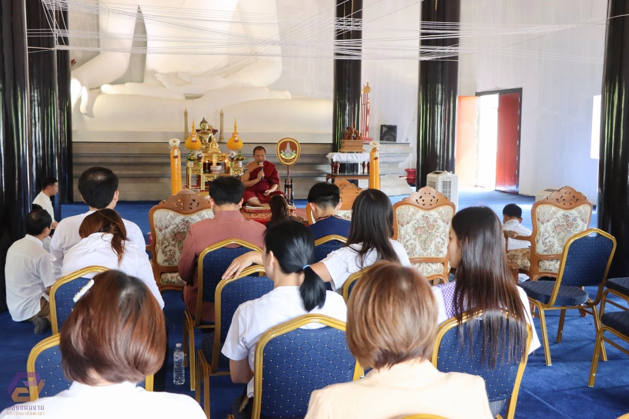 The Planning Division Organized a Project to Strengthen Ethics and Good Governance in the Organization and Continued the Tradition of Offering Candle for Buddhist Lent