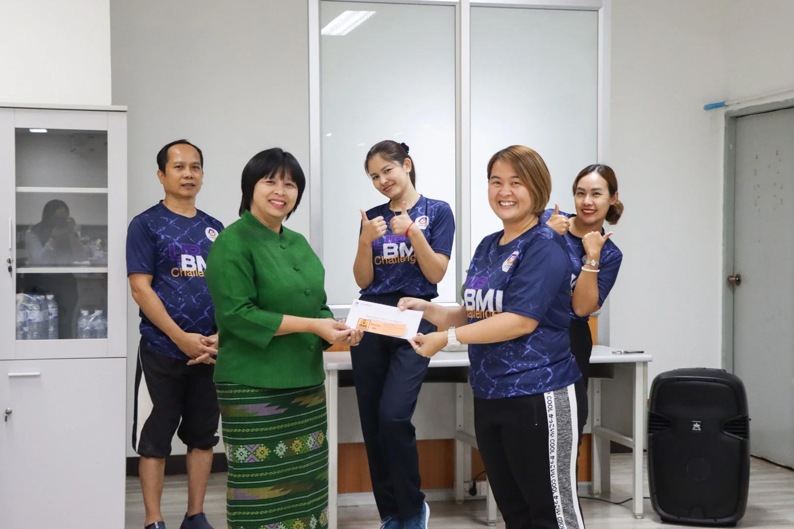 The Planning Division Concludes the Aerobic Dance Activity and Presents Awards to BMI Challenge Winners as Part of the Good Health and Well-Being Program