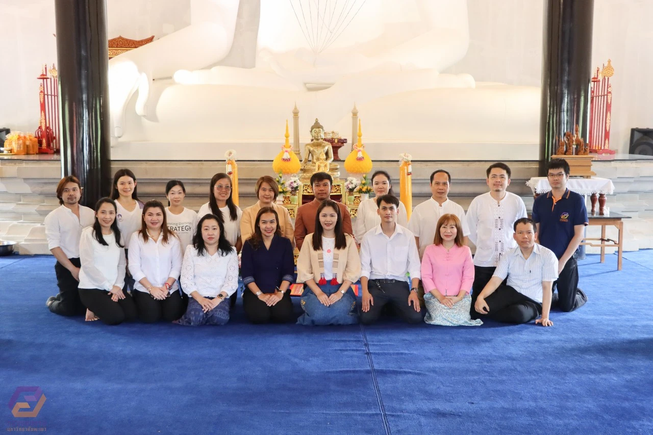 The Planning Division Organized a Project to Strengthen Ethics and Good Governance in the Organization and Continued the Tradition of Offering Candle for Buddhist Lent