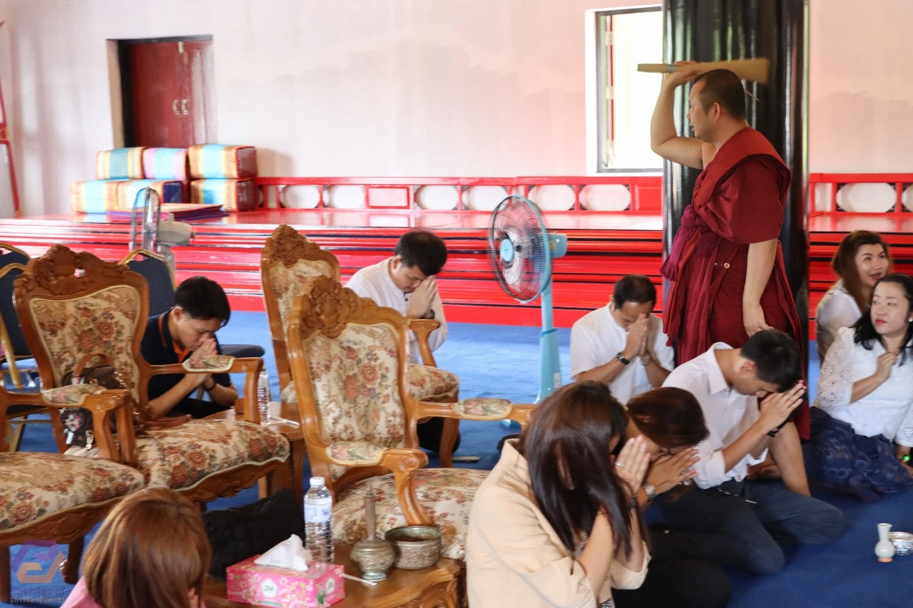 The Planning Division Organized a Project to Strengthen Ethics and Good Governance in the Organization and Continued the Tradition of Offering Candle for Buddhist Lent