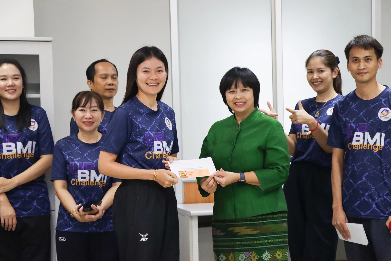 The Planning Division Concludes the Aerobic Dance Activity and Presents Awards to BMI Challenge Winners as Part of the Good Health and Well-Being Program