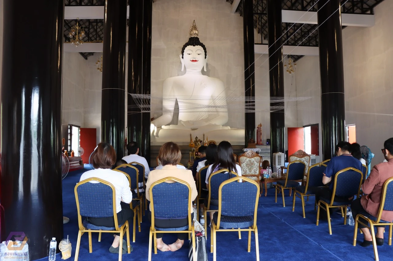 The Planning Division Organized a Project to Strengthen Ethics and Good Governance in the Organization and Continued the Tradition of Offering Candle for Buddhist Lent