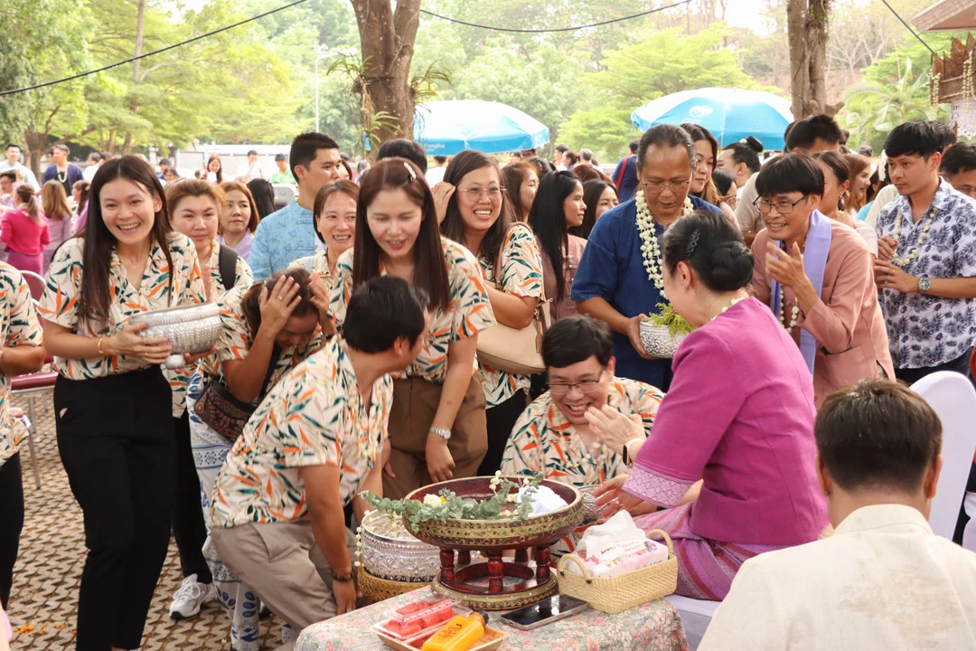 Executives and Staff of the Planning Division Participate in the Songkran Ceremony to Pay Respect to the University President and Elders