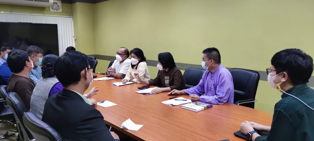 Phayao University and Phayao Provincial Cultural Office Meeting to discuss to prepare for the project event "Phra That Chom Thong Tradition" for the year 2023