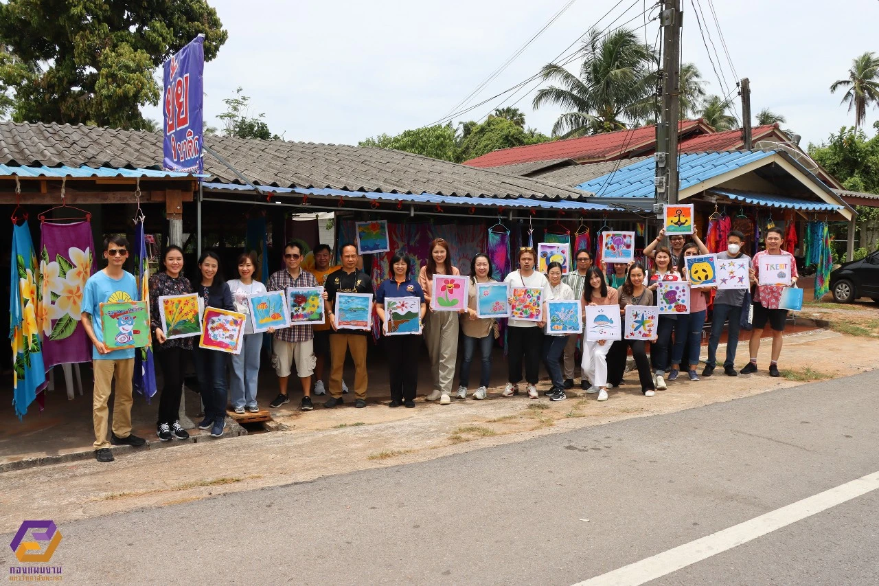 The Planning Division of the University of Phayao Organized a Knowledge Development Project for Excellence and Corporate Social Responsibility (CSR) Activities for Volunteer Coastal Waste Management and Landscape Development