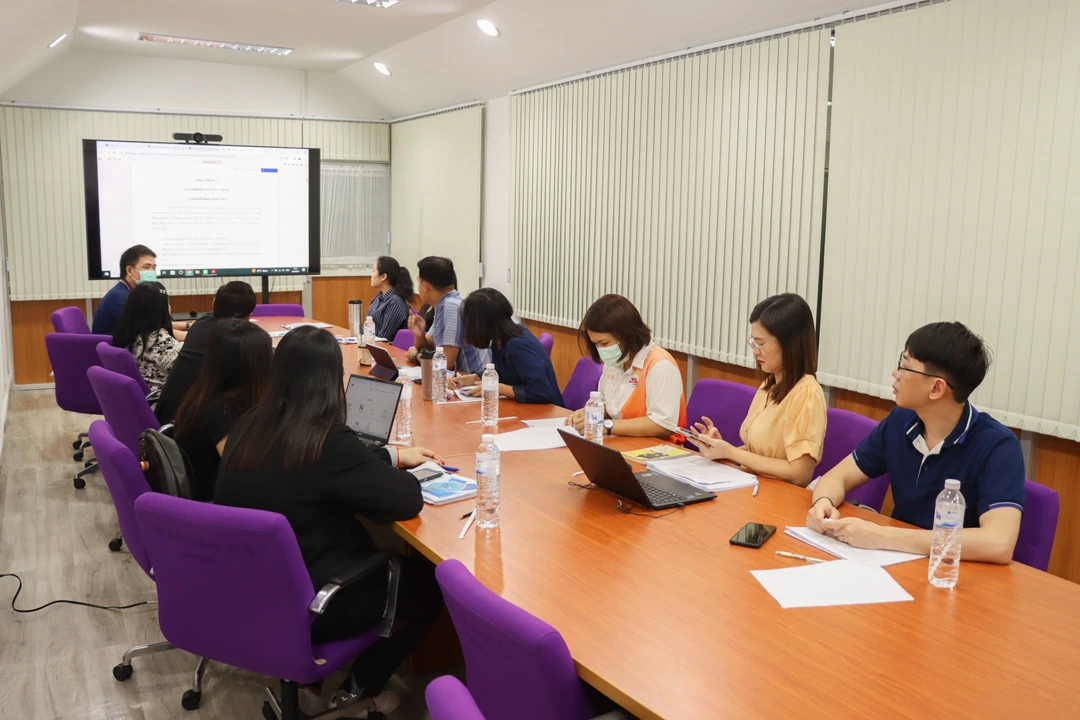 Planning Division Holds Meeting to Review and Update ITA Public Disclosure Data for University of Phayao for Fiscal Year 2024, in Collaboration with Related Departments