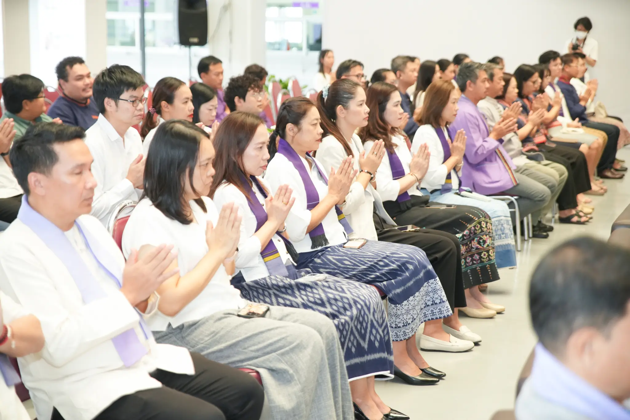 กองแผนงาน ร่วมพิธีสมโภชเทียนพรรษา มหาวิทยาลัยพะเยา ประจำปี 2569 สืบสานประเพณีอันดีงามของไทย