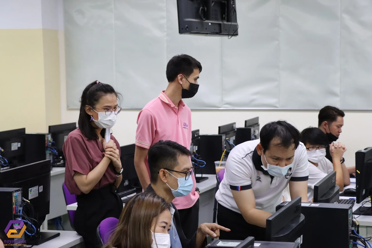 กองแผนงานได้รับเกียรติเป็นวิทยากรให้ความรู้ระบบบริหารจัดการแผนและงบประมาณ (e-Budget) แก่บุคลากรคณะบริหารธุรกิจและนิเทศศาสตร์