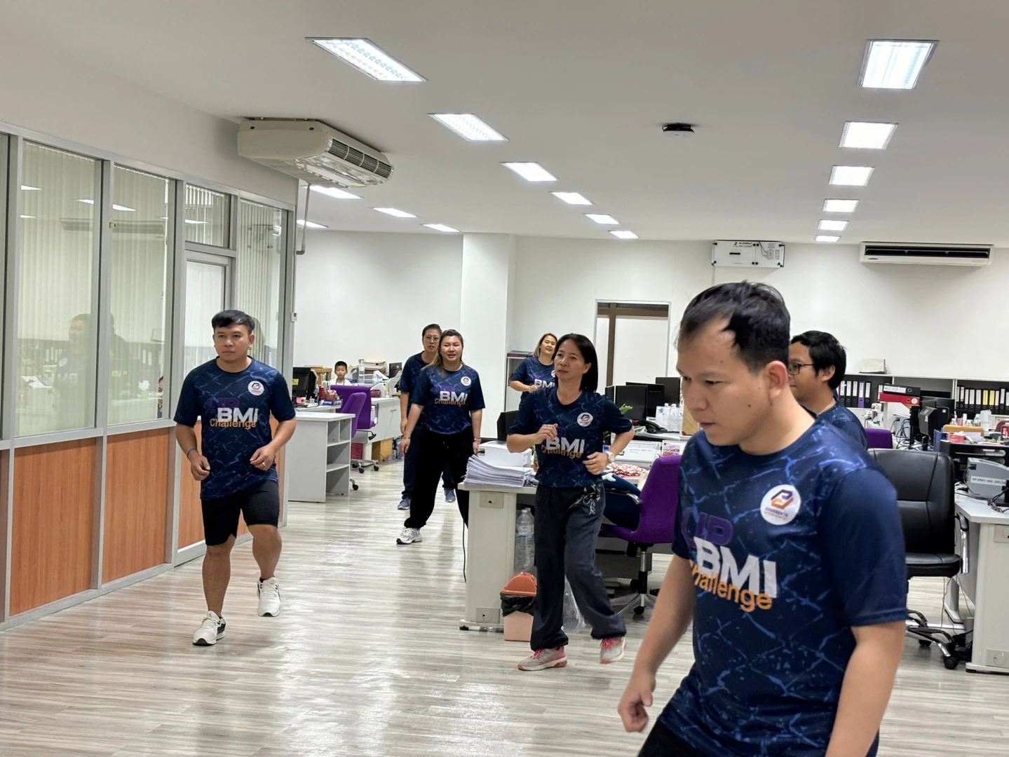 กองแผนงาน จัดกิจกรรมเต้นแอโรบิค (ประจำเดือนมีนาคม) โครงการเสริมสร้างสุขภาวะที่ดีในองค์กร (Good Health and Well – Being : BMI Challenge)