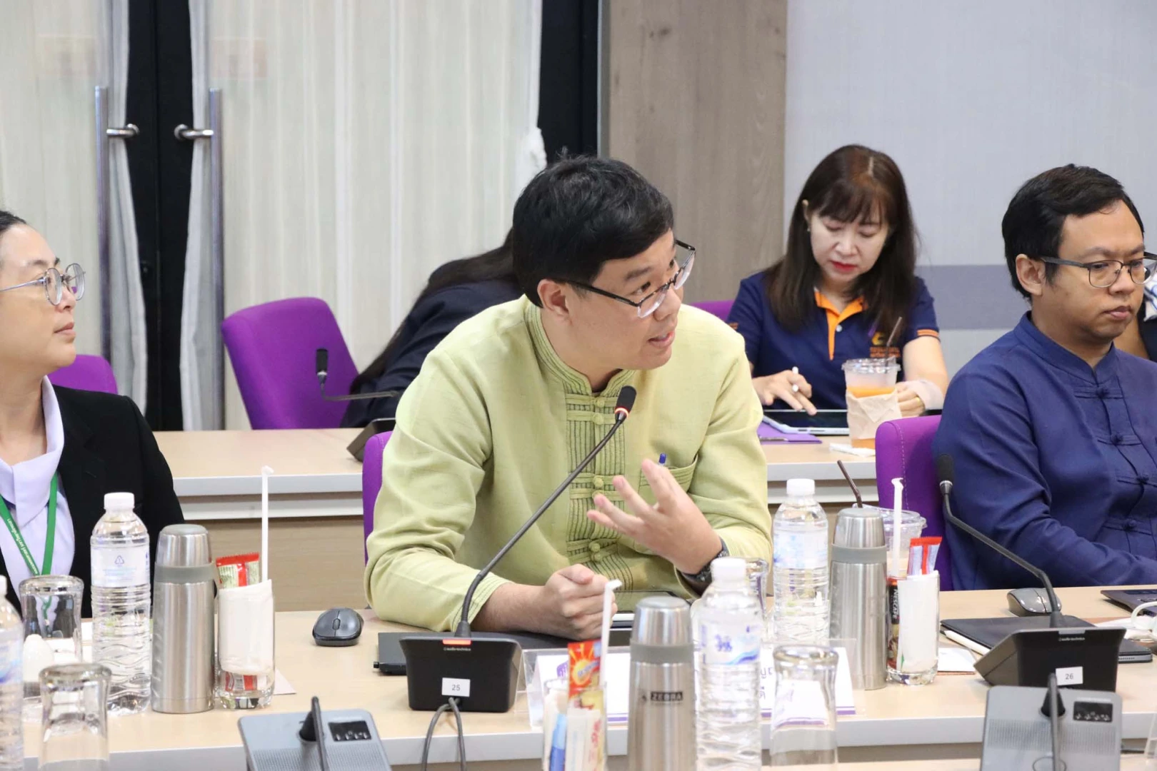 กรรมการสภามหาวิทยาลัยพะเยาผู้ทรงคุณวุฒิ เข้าตรวจเยี่ยมการดำเนินงานและการใช้จ่ายงบประมาณของโรงพยาบาลมหาวิทยาลัยพะเยา