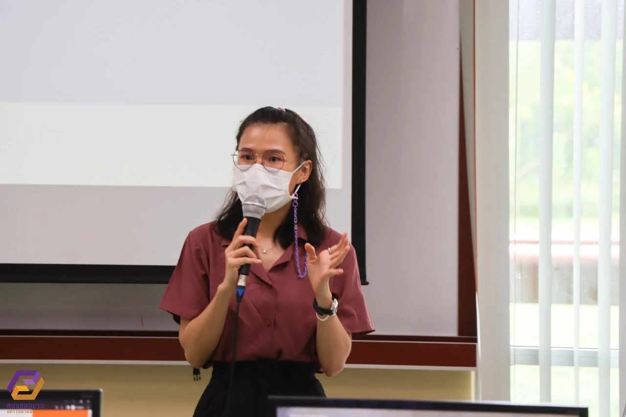 กองแผนงานได้รับเกียรติเป็นวิทยากรให้ความรู้ระบบบริหารจัดการแผนและงบประมาณ (e-Budget) แก่บุคลากรคณะบริหารธุรกิจและนิเทศศาสตร์
