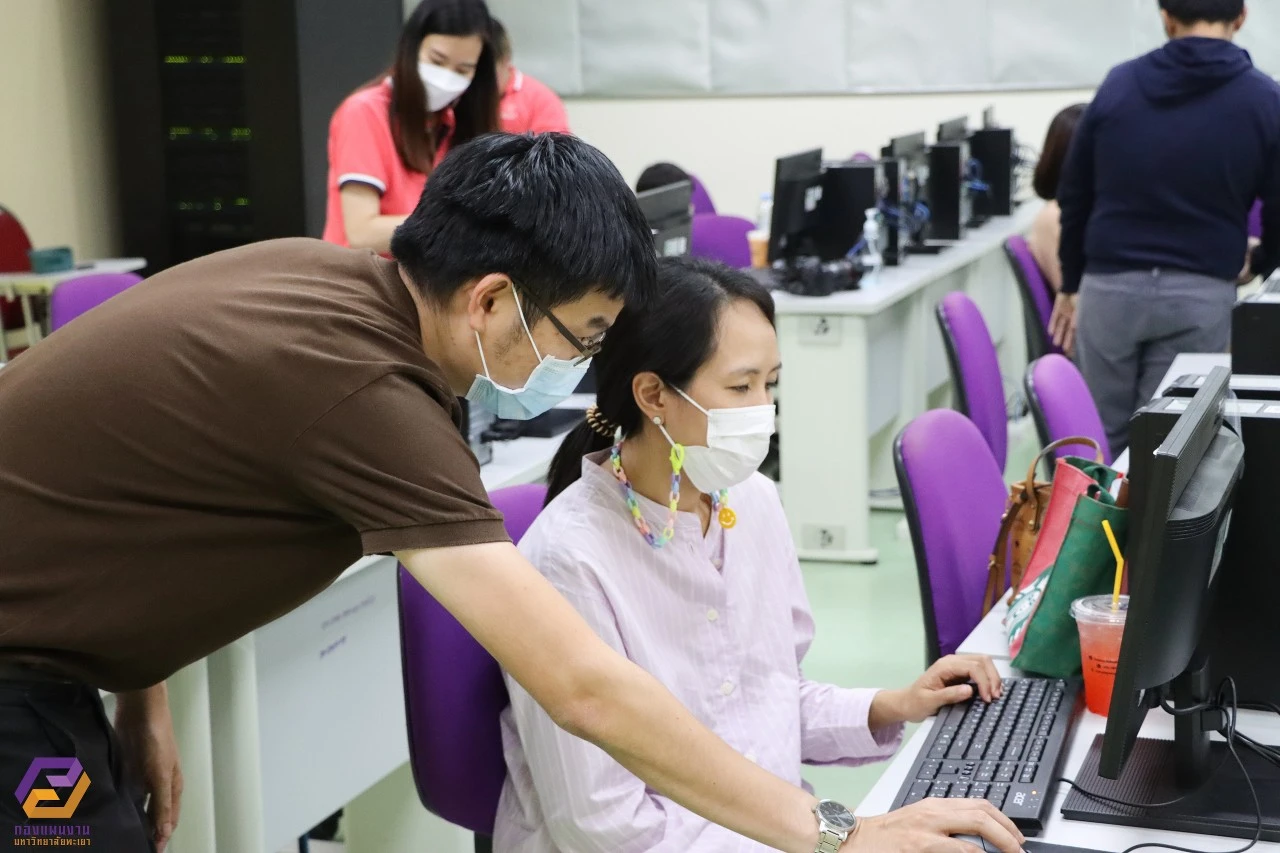 กองแผนงานได้รับเกียรติเป็นวิทยากรให้ความรู้ระบบบริหารจัดการแผนและงบประมาณ (e-Budget) แก่บุคลากรคณะบริหารธุรกิจและนิเทศศาสตร์