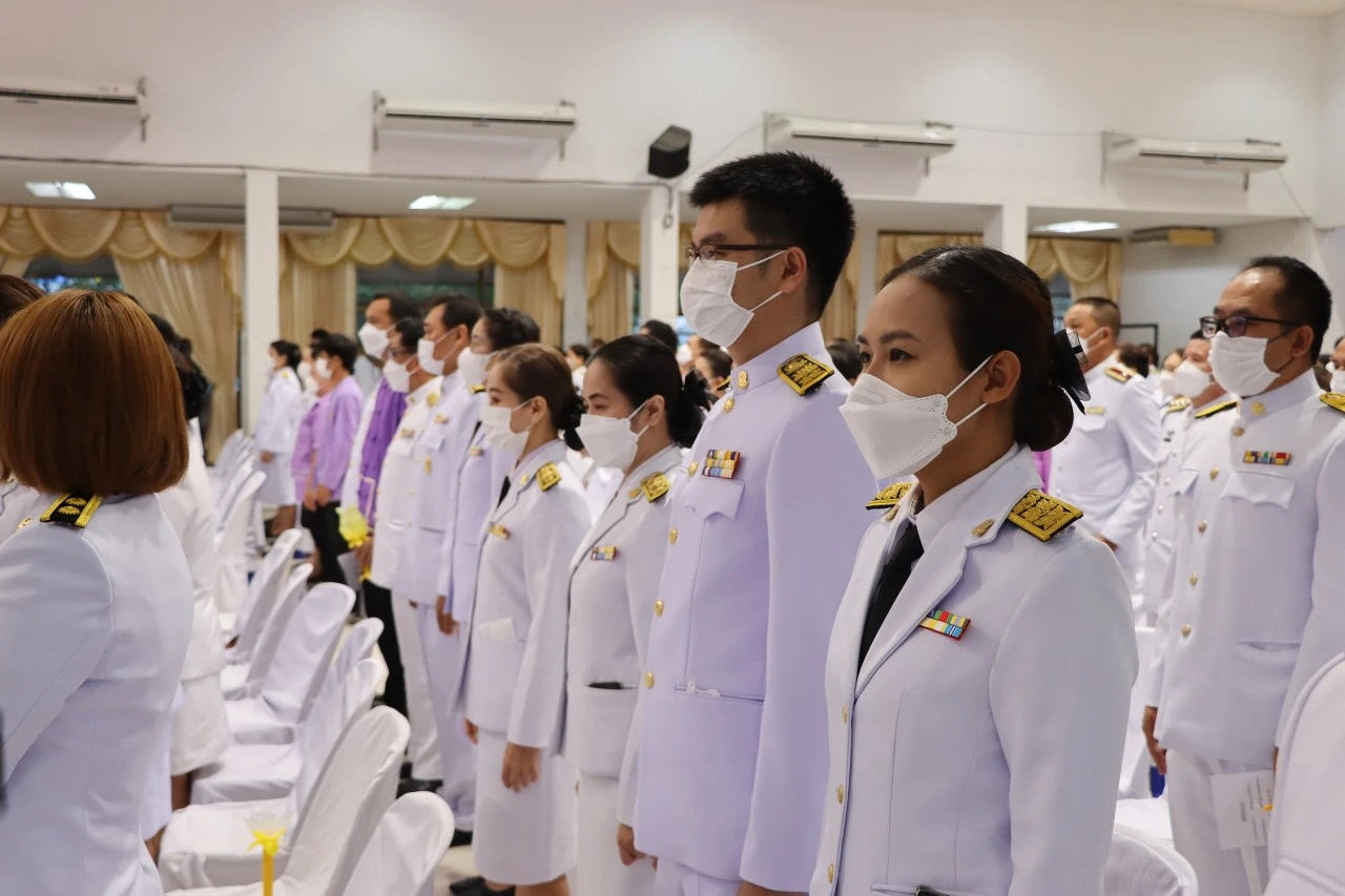 มหาวิทยาลัยพะเยา ร่วมพิธีถวายเครื่องราชสักการะและวางพานพุ่ม และพิธีถวายพระพรชัยมงคล เนื่องในโอกาสวันเฉลิมพระชนมพรรษา สมเด็จพระนางเจ้าสุทิดา พัชรสุธาพิมลลักษณ พระบรมราชินี 3 มิถุนายน 2566
