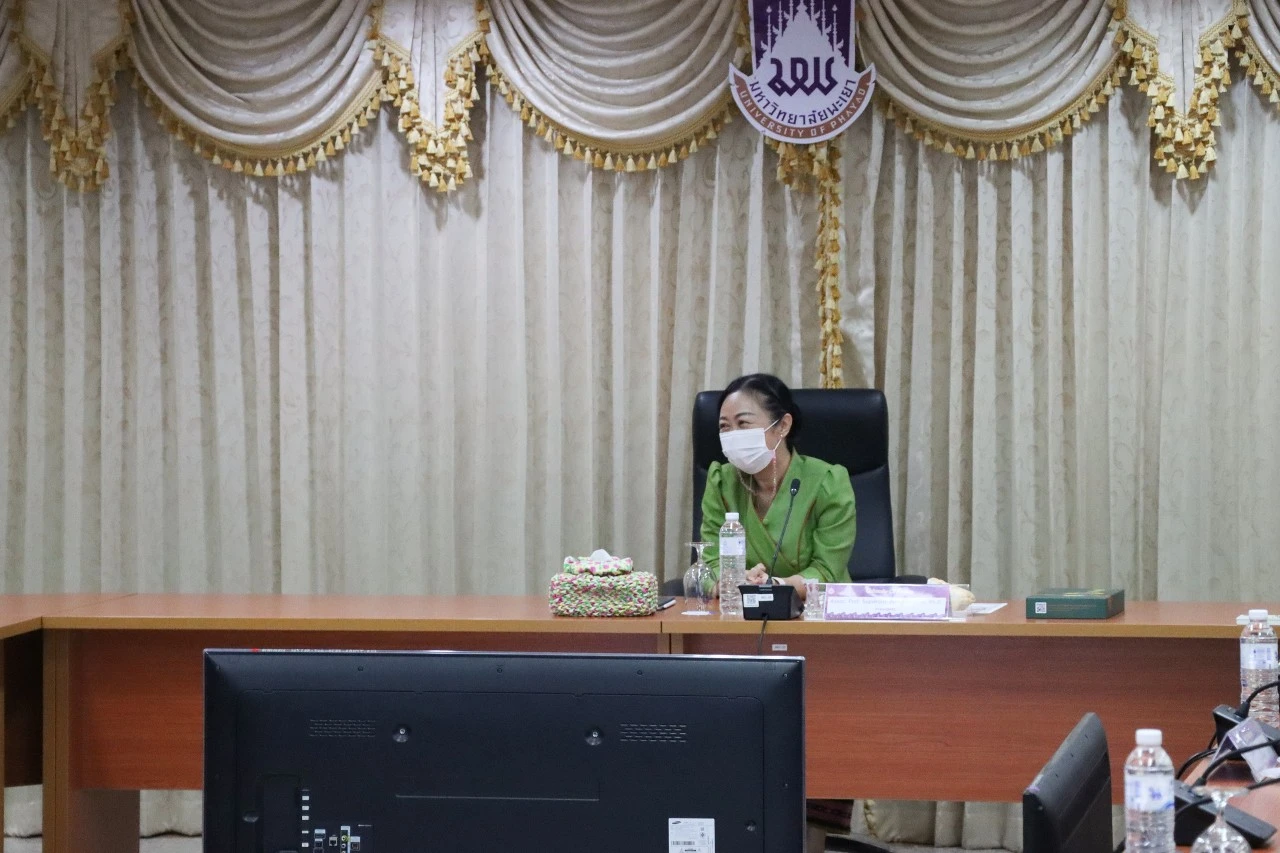 อธิการบดีพร้อมด้วยคณะผู้บริหารมหาวิทยาลัยพะเยา พบปะบุคลากรสำนักงานสภามหาวิทยาลัย และกองแผนงาน ในกิจกรรม “สภากาแฟสัญจร”