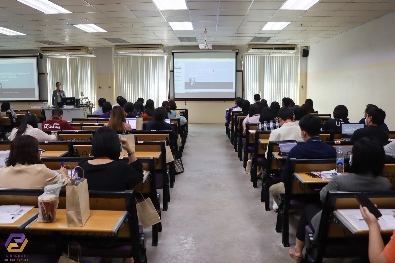 กองแผนงานจัดโครงการอบรม Balance Score Card (BSC) เพื่อรายงานผลความสำเร็จของโครงการตามแผนปฏิบัติการประจำปีงบประมาณ พ.ศ. 2566 ในระบบบริหารจัดการแผนและงบประมาณ (e-Budget)