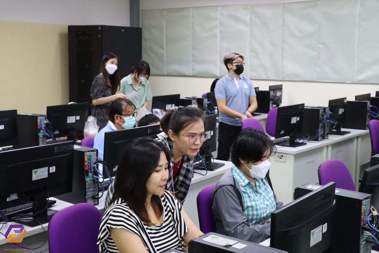 กองแผนงานได้รับเกียรติเป็นวิทยากรให้ความรู้ระบบบริหารจัดการแผนและงบประมาณ (e-Budget) แก่บุคลากรคณะบริหารธุรกิจและนิเทศศาสตร์