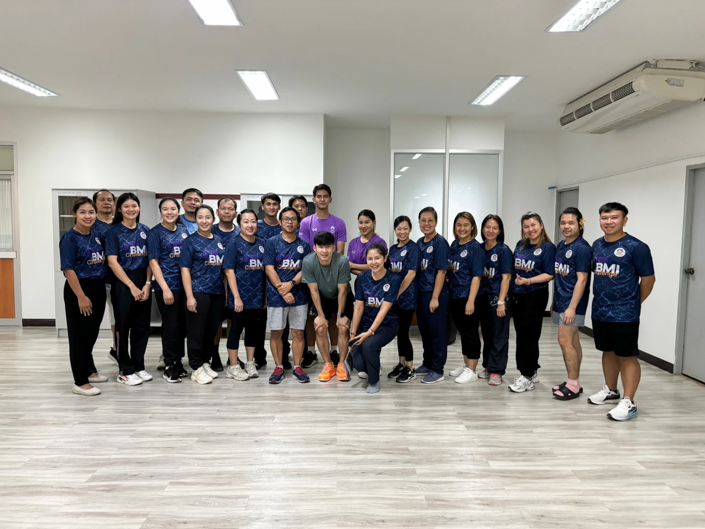 กองแผนงาน จัดกิจกรรมเต้นแอโรบิค (ประจำเดือนมีนาคม) โครงการเสริมสร้างสุขภาวะที่ดีในองค์กร (Good Health and Well – Being : BMI Challenge)