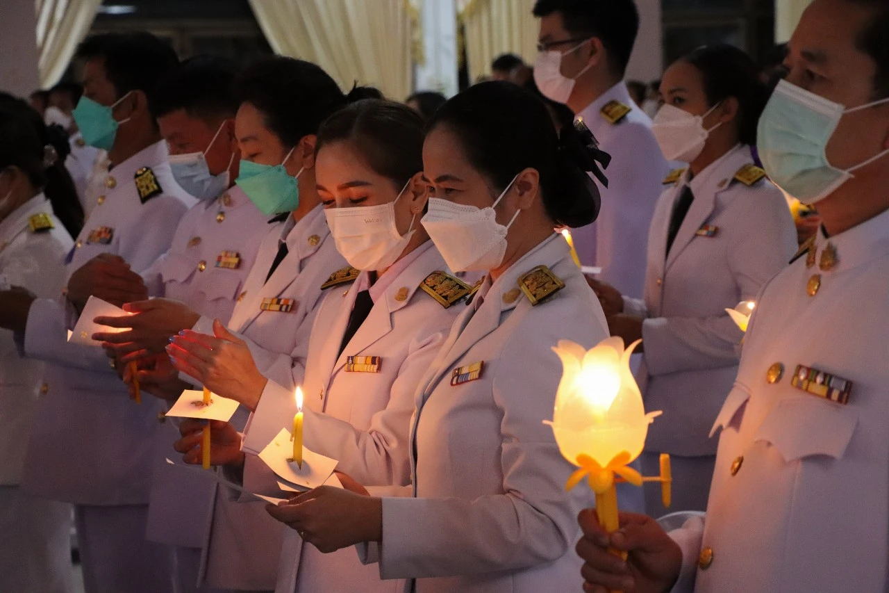 มหาวิทยาลัยพะเยา ร่วมพิธีถวายเครื่องราชสักการะและวางพานพุ่ม และพิธีถวายพระพรชัยมงคล เนื่องในโอกาสวันเฉลิมพระชนมพรรษา สมเด็จพระนางเจ้าสุทิดา พัชรสุธาพิมลลักษณ พระบรมราชินี 3 มิถุนายน 2566