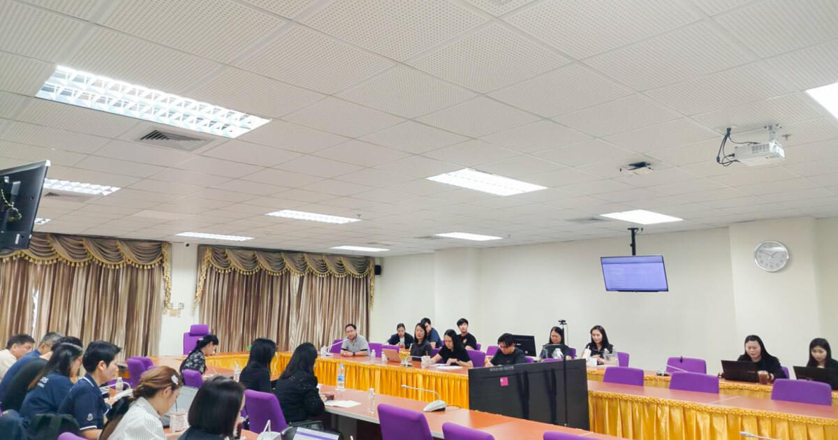 กองแผนงาน มหาวิทยาลัยพะเยา เข้าร่วมประชุมเตรียมความพร้อมการประเมินคุณภาพการศึกษาภายใน ตามเกณฑ์ EdPEx ปีการศึกษา 2568