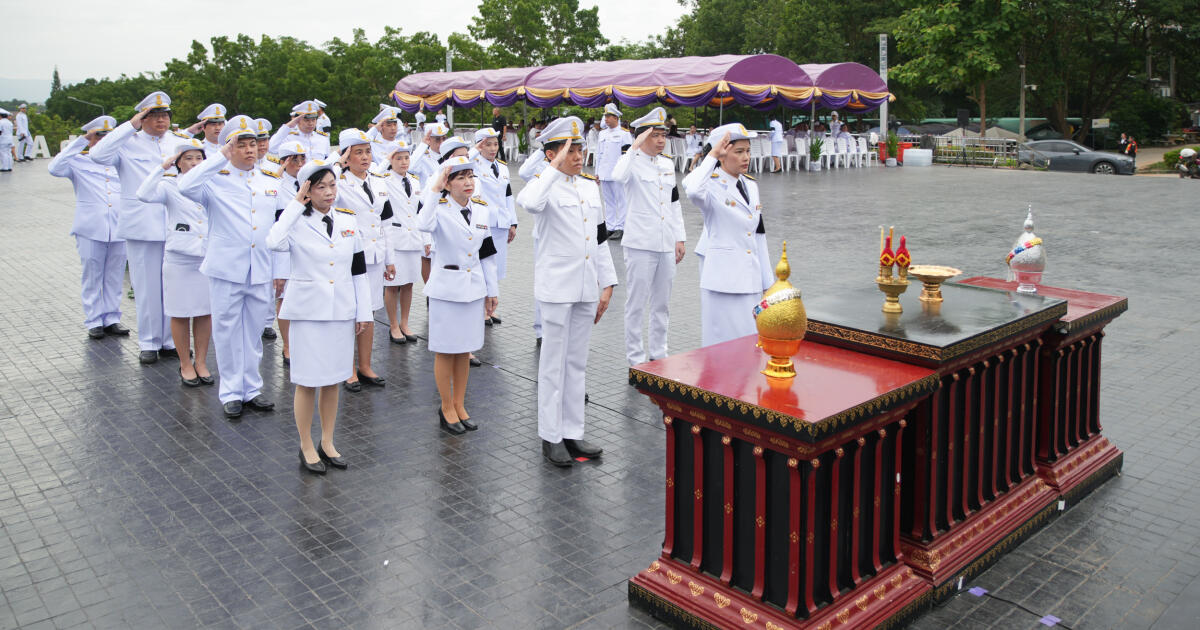 กองแผนงาน ม.พะเยา ร่วมพิธีบวงสรวงสมเด็จพระนเรศวรมหาราช และพิธีวางพานพุ่ม เนื่องในโอกาสครบรอบ 16 ปี มหาวิทยาลัยพะเยา